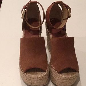 Marc Fisher Suede/Rope Size 7.5 Price Firm